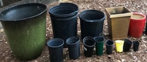 assortement of different sized garden pots