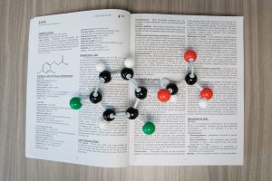 Molecular model of 2,4-D laying on top of the WSSA Herbicide Handbook