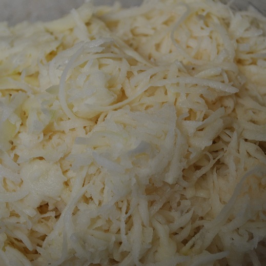 potato and onion shreds