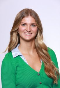 Avery Little wearing a green sweater, dietetics undergraduate student | | Food Science and Human Nutrition UF/IFAS