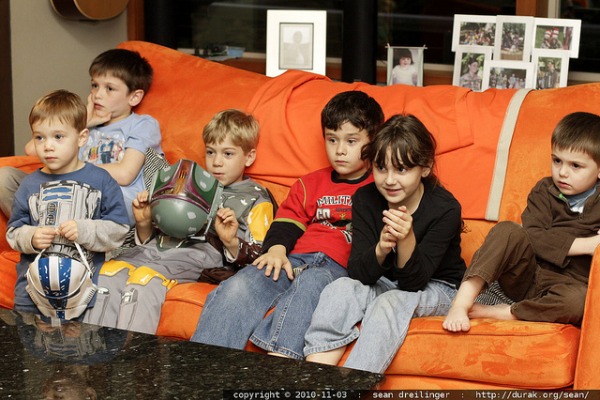 kids watching tv