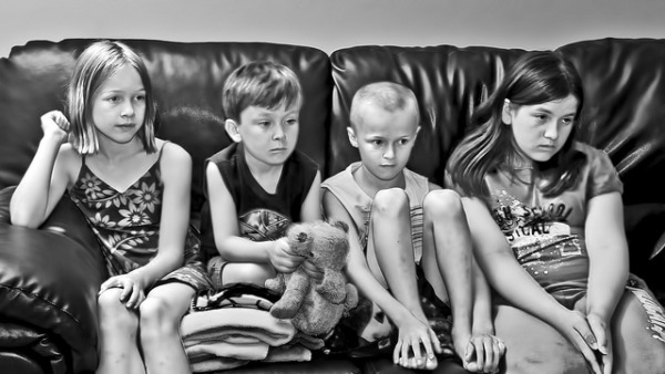 kids watching TV