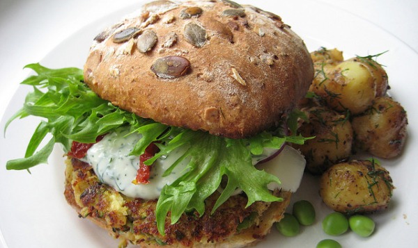 veggie burger