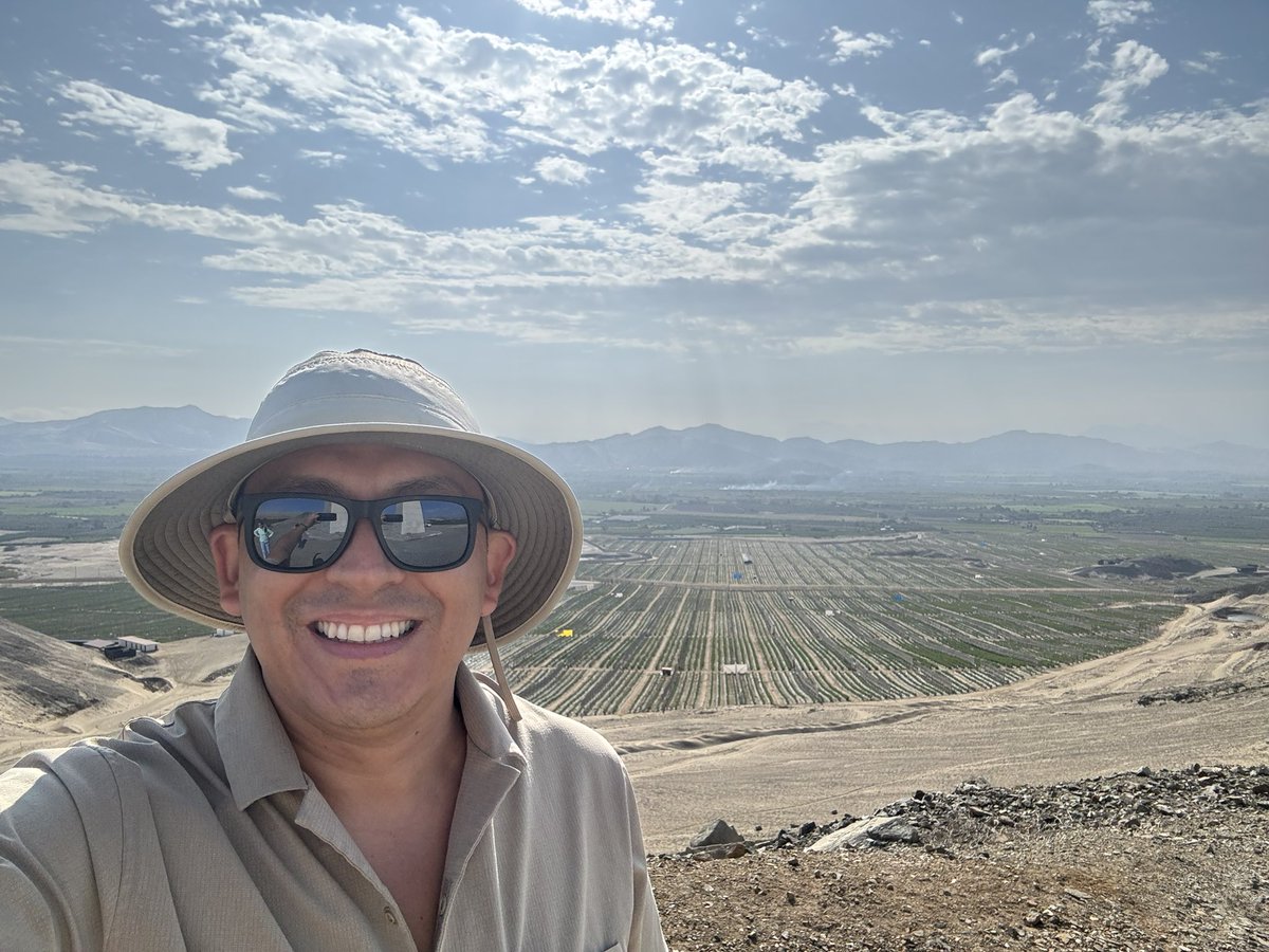 Dr. Nuñez in Trujillo, Peru, teaching a course on large-scale blueberry production systems in La Libertad, a region that is a major hub for Peru’s blueberry exports.