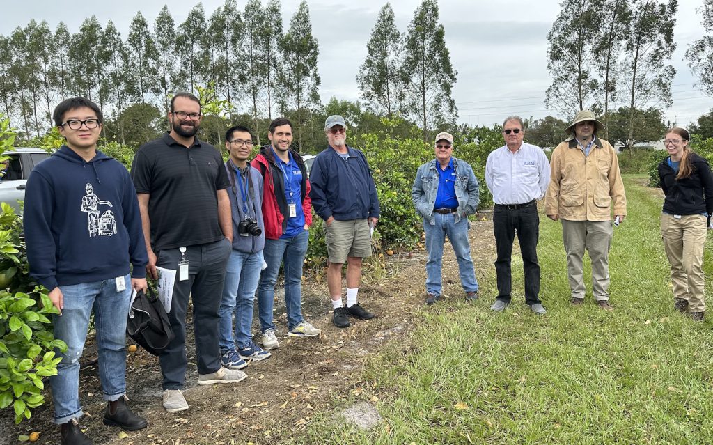 A field day at the UF/IFAS Millennium Block - UF/IFAS Indian River ...