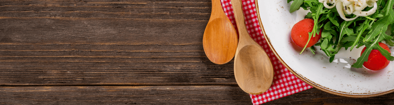 Plate w spoons and salad