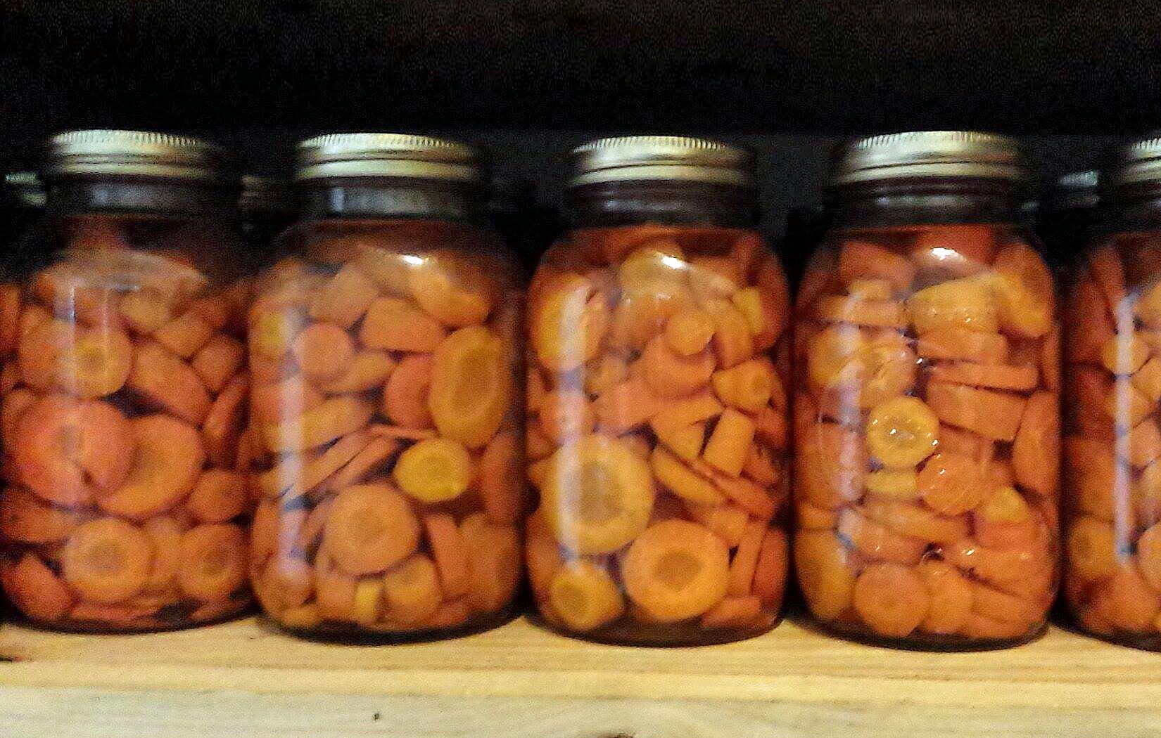 carrots_jars