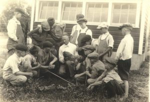 historical 4-H boys with poultry