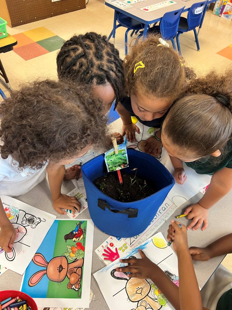Pre-K Students at VPK Bellalago Escobar. Photo by Esther Oyola, nutrition educator for FNP. 