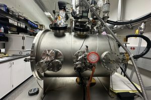 side view of Mars simulation chamber