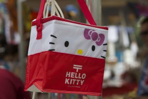 a 'hello kitty' lunch bag, as seen on a passerby. [credit: pixabay.com, hesiyi]