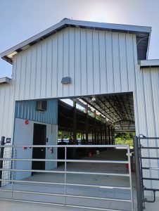 A picture of the large animal barn.