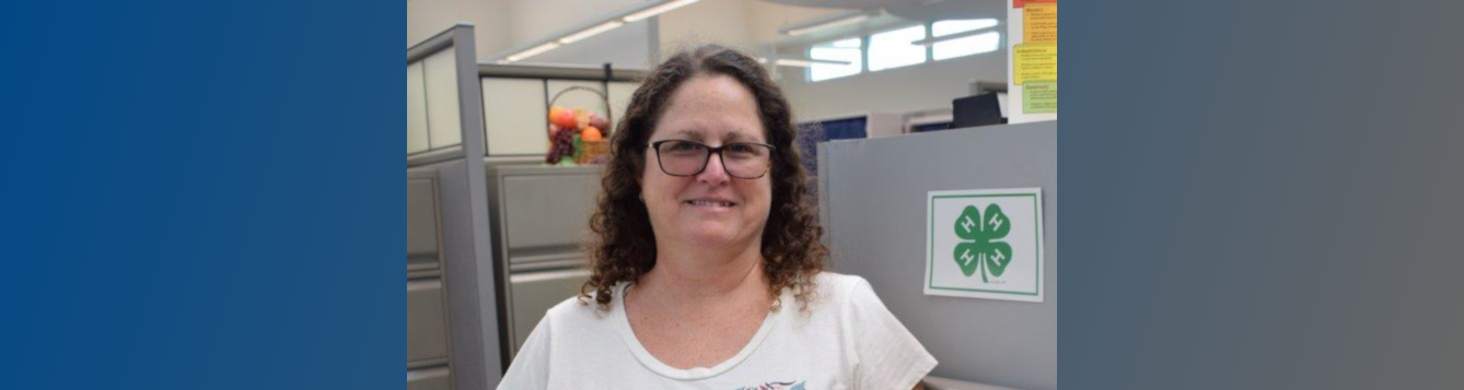 4-h volunteer monica hallaert