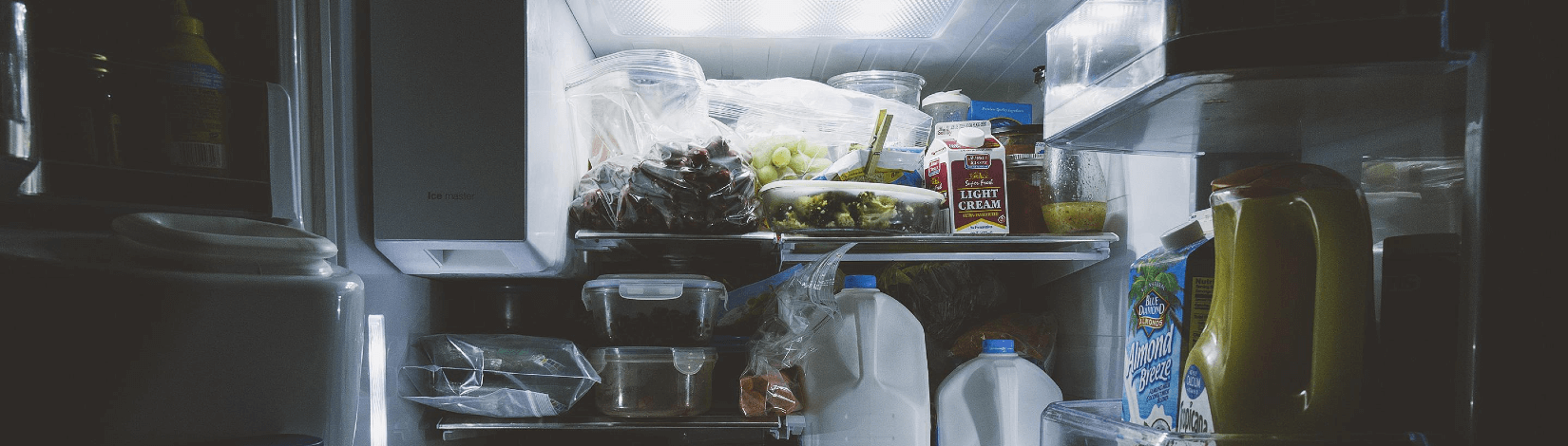 Food packed into a refrigerator and freezer. [CREDIT: Pixabay.com, pexels]