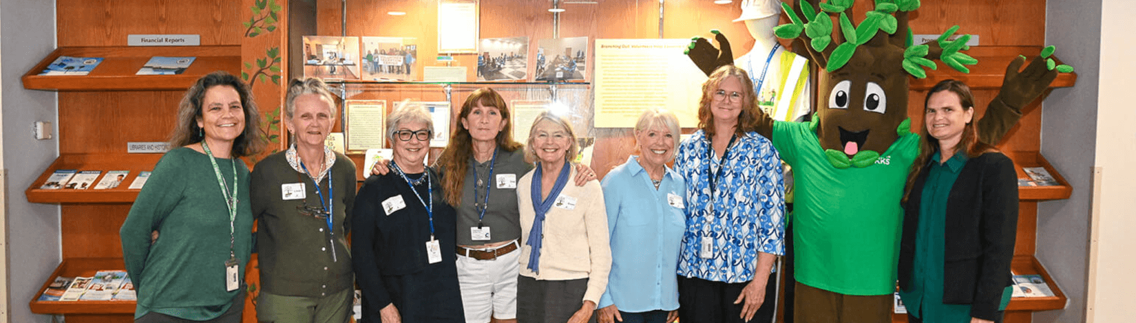 sarasota county extension volunteers and staff pose for a group photo at after a county commission recognition ceremony. [credit: sarasota county, steve dawson]